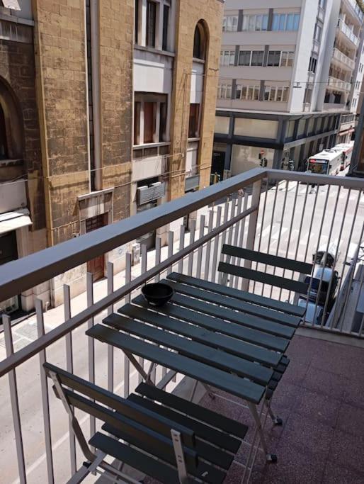 Andrea Central Apartment Бари Экстерьер фото